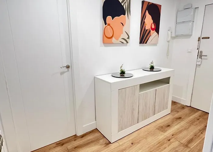 Parque De San Agustin En Lejlighed